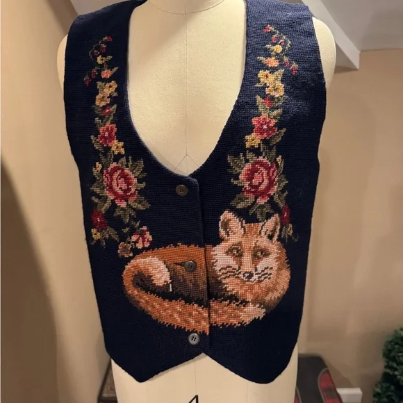 Vintage Fox and Floral Tapestry Vest - Picture 1 of 7